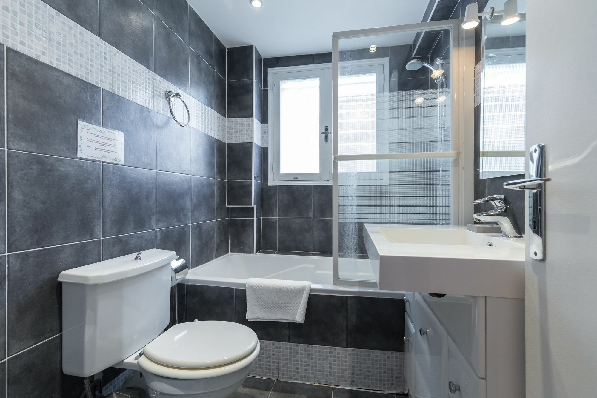 Le Bellita Apartment คานส์ ภายนอก รูปภาพ