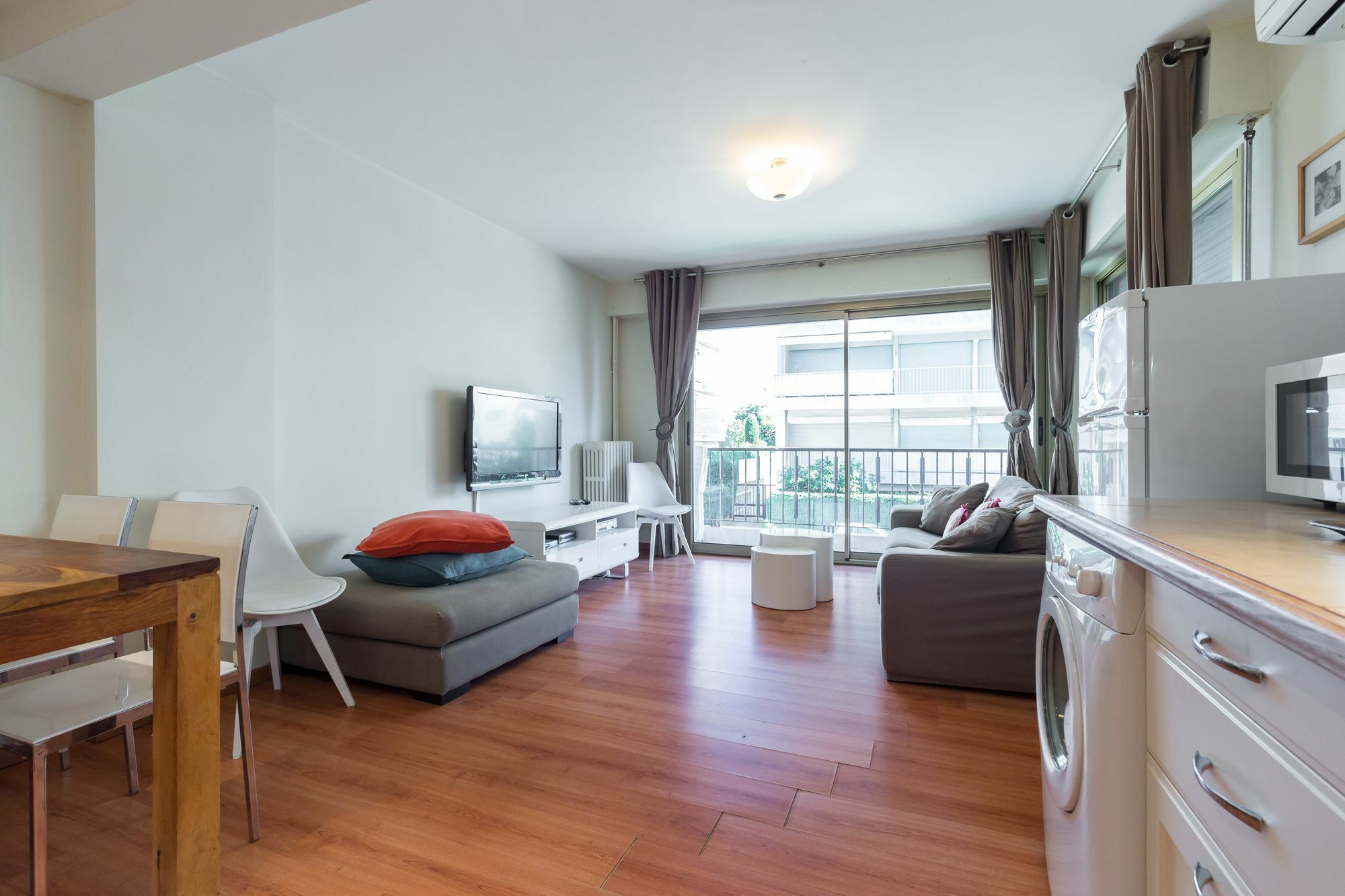 Le Bellita Apartment คานส์ ภายนอก รูปภาพ